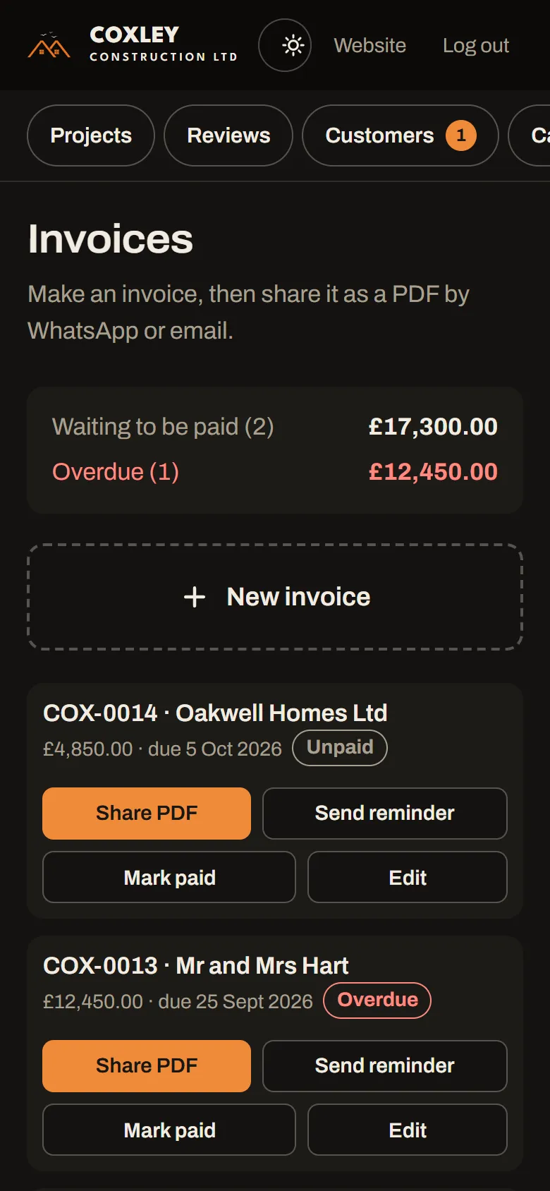 Invoices screen with the total waiting to be paid and Share PDF buttons